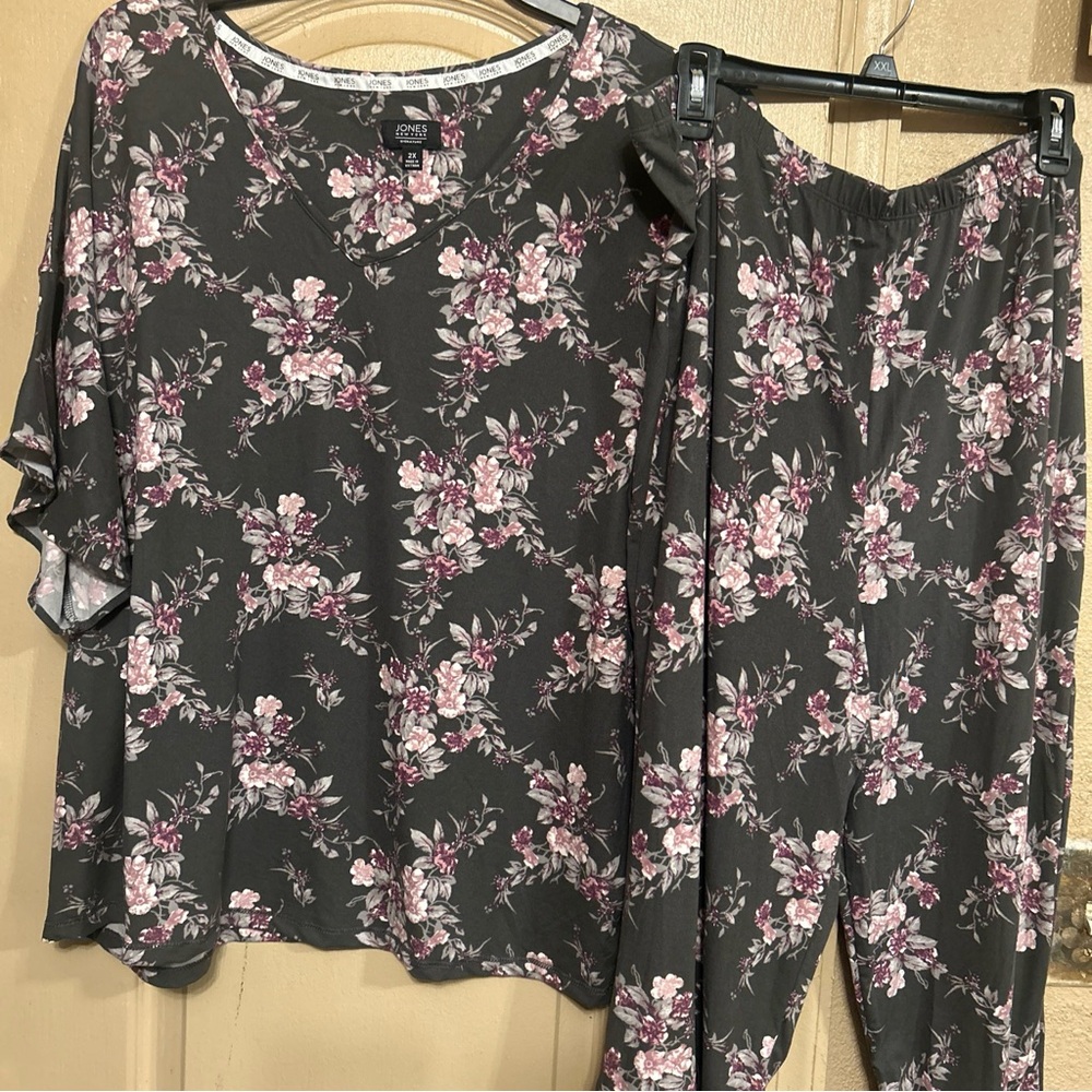 NWT Sz 2x gray floral pajamas by jones New York